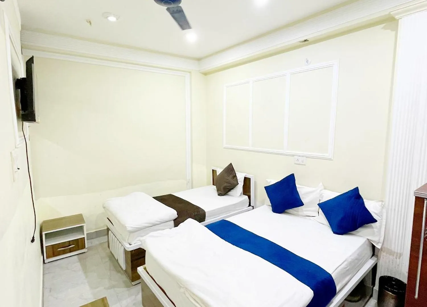 R K Guest House Βαρανάσι Ξενοδοχείο