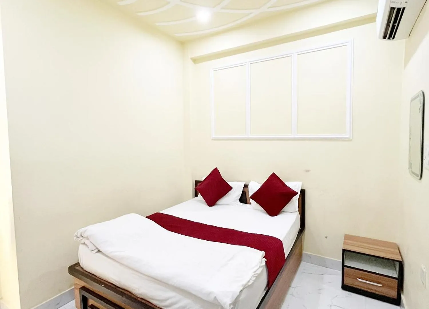 R K Guest House Βαρανάσι